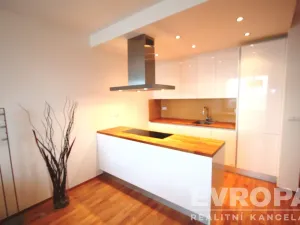 Pronájem bytu 2+kk, Praha - Stodůlky, Tlumačovská, 57 m2