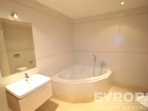 Pronájem bytu 2+kk, Praha - Stodůlky, Tlumačovská, 57 m2