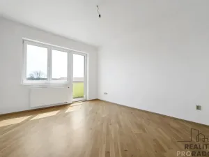 Pronájem bytu 2+1, Pardubice, U Kostelíčka, 89 m2