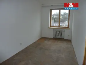 Pronájem bytu 1+1, Hronov, Husova, 63 m2