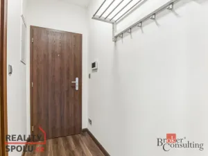 Pronájem bytu 1+kk, Pardubice - Zelené Předměstí, Rokycanova, 29 m2