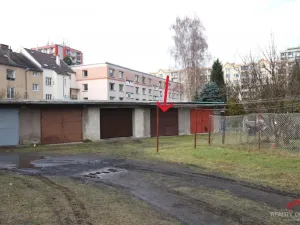 Pronájem bytu 3+1, Děčín - Děčín III-Staré Město, Oblouková, 57 m2