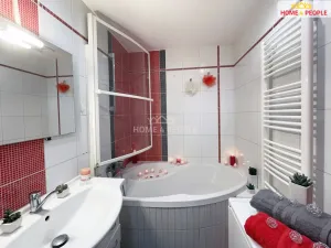 Prodej bytu 2+1, Kolín - Kolín III, Bezručova, 63 m2