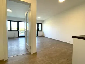 Pronájem bytu 2+kk, Praha - Libeň, Primátorská, 58 m2