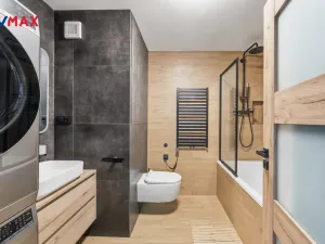 Prodej bytu 1+1, Hradec Králové - Nový Hradec Králové, třída Edvarda Beneše, 41 m2