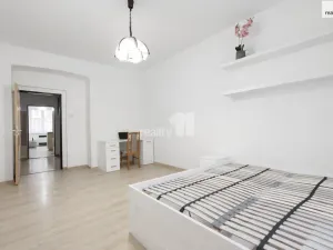 Pronájem bytu 2+kk, Praha - Smíchov, Radlická, 52 m2