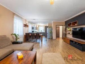 Prodej rodinného domu, Měšice, Na Blatech, 155 m2