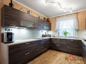 Prodej rodinného domu, Měšice, Na Blatech, 155 m2