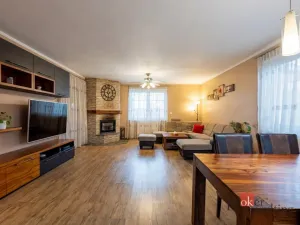 Prodej rodinného domu, Měšice, Na Blatech, 155 m2