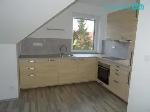 Pronájem bytu 1+kk, Hýskov, Kladenská, 35 m2