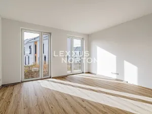 Prodej rodinného domu, Jinočany, Emy Destinové, 139 m2