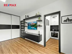 Prodej bytu 1+1, Praha - Chodov, Benkova, 30 m2