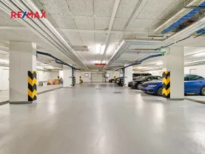 Pronájem bytu 1+kk, Praha - Řeporyje, Kakosova, 35 m2