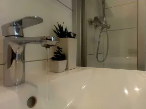 Pronájem bytu 1+1, Hradec Králové, třída Edvarda Beneše, 47 m2