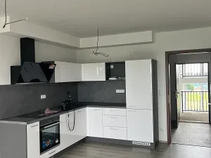 Pronájem bytu 1+kk, Pardubice, Pod Vinicí, 39 m2