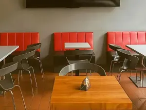 Pronájem restaurace, Praha - Libeň, Sokolovská, 240 m2