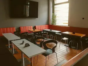 Pronájem restaurace, Praha - Libeň, Sokolovská, 120 m2