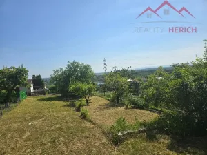 Prodej zahrady, Údlice, 390 m2