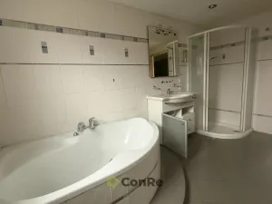 Prodej bytu 4+1, Doudleby nad Orlicí, U Parku, 94 m2