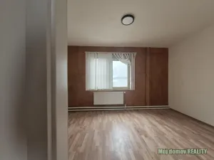 Pronájem ubytování, Praha - Uhříněves, Přátelství, 626 m2