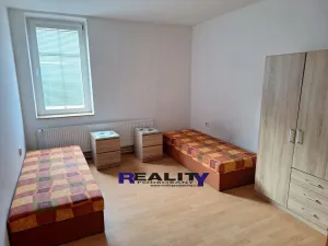 Pronájem bytu 1+1, Žatec, Masarykova, 45 m2