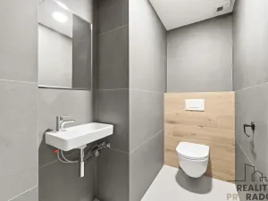 Pronájem rodinného domu, Lázně Bohdaneč, 192 m2