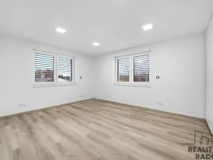 Pronájem rodinného domu, Lázně Bohdaneč, 192 m2