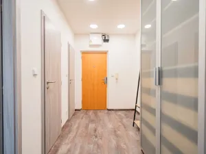 Pronájem bytu 2+1, Praha - Vokovice, Arabská, 54 m2