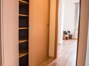 Prodej bytu 2+kk, Šestajovice, Komenského, 69 m2