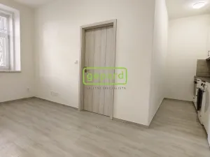 Pronájem bytu 2+kk, Brno - Zábrdovice, Slepá, 37 m2