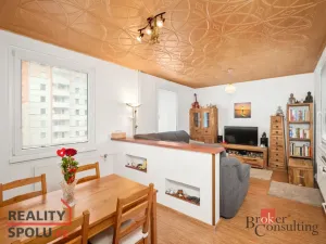 Prodej bytu 4+1, Pelhřimov, Táborská, 70 m2