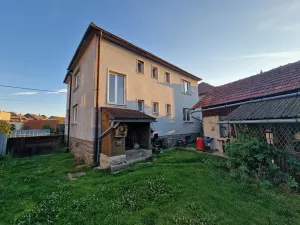 Prodej podílu rodinného domu, Oslavice, 218 m2