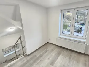 Prodej rodinného domu, Ústí nad Labem, Ve Stráni, 272 m2