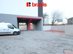 Pronájem garáže, Brno - Královo Pole, Božetěchova, 16 m2