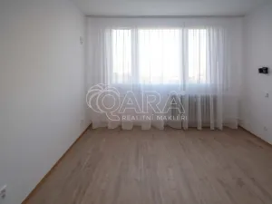 Pronájem bytu 3+1, Praha - Prosek, Jablonecká, 68 m2