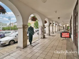 Prodej činžovního domu, Trutnov - Vnitřní Město, Krakonošovo náměstí, 857 m2