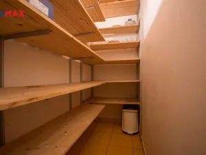 Prodej bytu 2+1, Hradec Králové - Třebeš, Hradecká, 46 m2