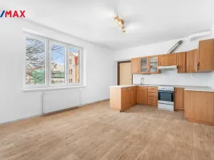 Prodej bytu 3+1, Liberec - Liberec II-Nové Město, Dobrovského, 88 m2