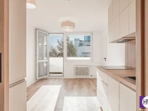 Pronájem bytu 2+kk, Praha, Hvězdova, 44 m2