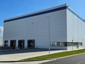 Pronájem skladu, Lovosice, Průmyslová, 3300 m2