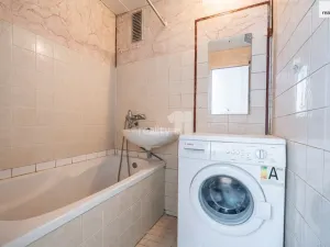 Prodej bytu 2+1, České Budějovice - České Budějovice 3, Plzeňská, 52 m2