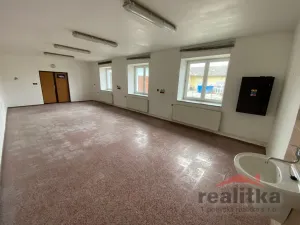 Prodej rodinného domu, Opava - Jaktař, Přemyslovců, 525 m2