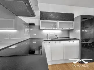 Prodej bytu 3+kk, Praha - Prosek, Kytlická, 83 m2