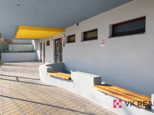 Pronájem bytu 2+kk, Praha - Košíře, Pod Klamovkou, 48 m2