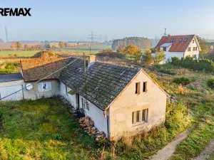 Prodej rodinného domu, Březová-Oleško - Březová, Hlavní, 765 m2