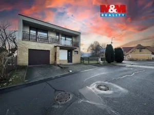 Prodej rodinného domu, Lubenec, Zahradní, 120 m2