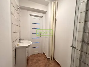 Pronájem bytu 3+kk, Praha, Na Šutce, 51 m2
