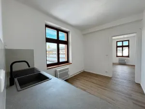 Prodej bytu 1+1, Jablonec nad Nisou, Pod Hájem, 39 m2