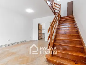 Prodej bytu 2+1, Bystřice pod Hostýnem, Přerovská, 102 m2