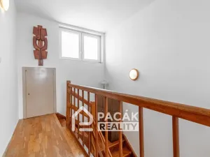 Prodej bytu 2+1, Bystřice pod Hostýnem, Přerovská, 102 m2